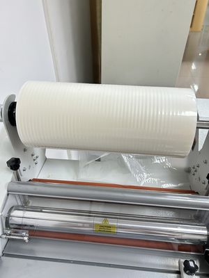 سعر جيد صبغة فيلم وقائي قابلة للإزالة من BOPP عالية الأداء المستدامة لحلول التعبئة والتغليف المتميزة الانترنت