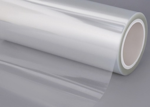 Good price 1700mm فيلم BOPP لامع ذوبان ساخن - سمك 18μm ، متوافق مع خطوط التعبئة والتغليف الآلي ومستوى الطلاء الأشعة فوق البنفسجية الانترنت